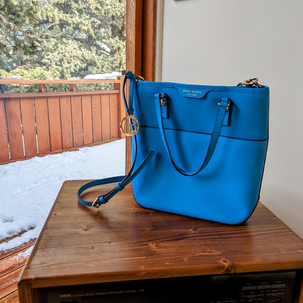 Henri Bendel handbag, excellent condition